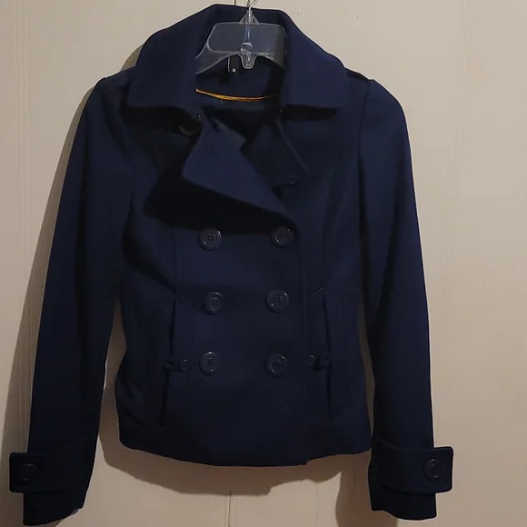 Jacket - Picture 2 of 4